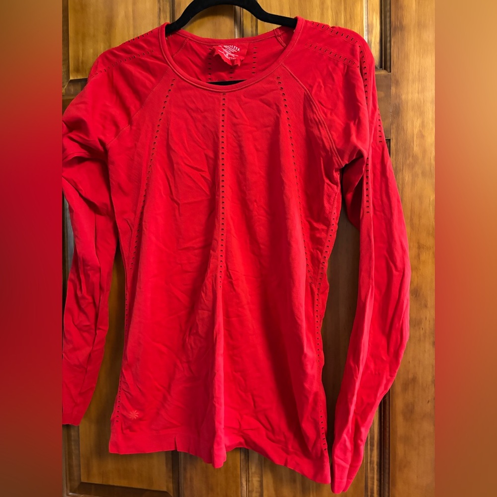 Athleta long sleeve red running top size medium